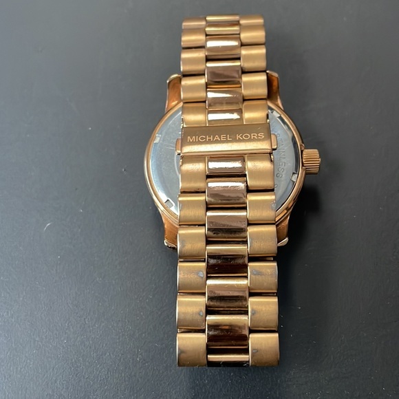 Michael Kors Watch - Picture 2 of 3